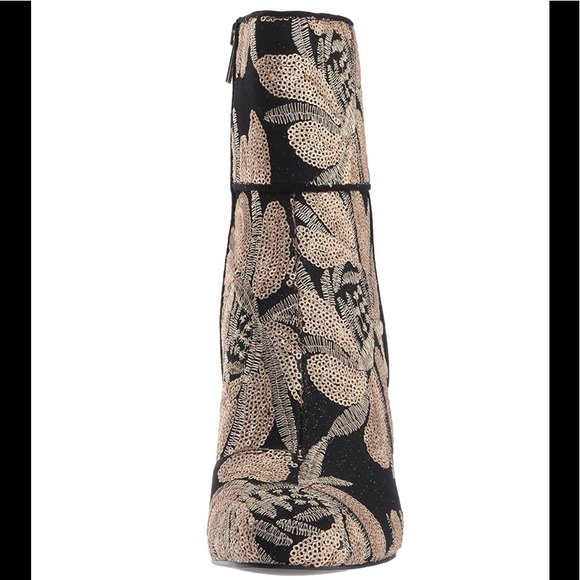 STEVE MADDEN New Goldie Booties Sz 7.5 - Picture 2 of 8